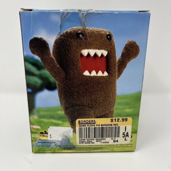 DOMO Ruby Red Flocked Vinyl Figure Darkhorse Borders Exclusive Collectible - Picture 5 of 8